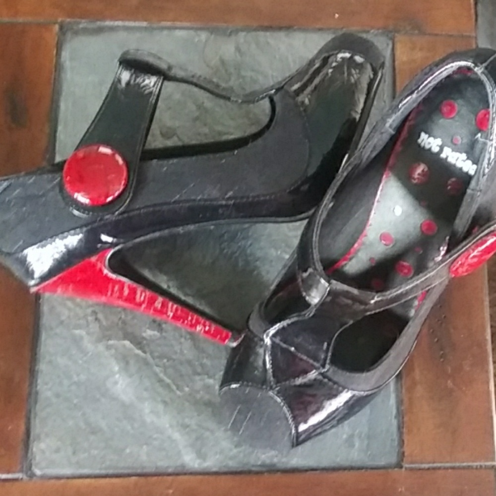 Not rated heels size 7